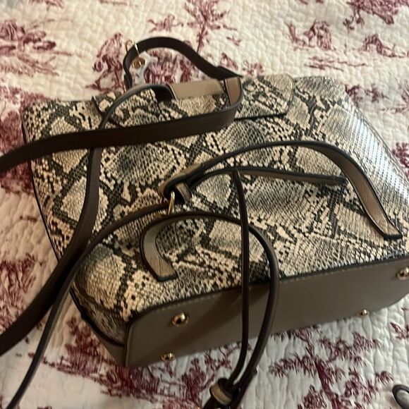 Nicole lee Tan and Black Satchel - Picture 7 of 7